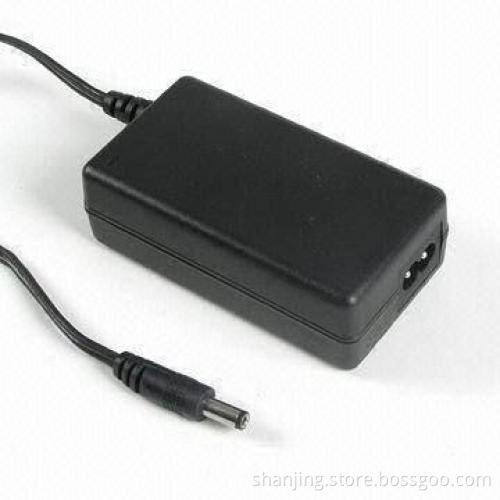 AC/DC Adapter with UL, CE, CB and PSE Certifications, Suitable for Electronic Products